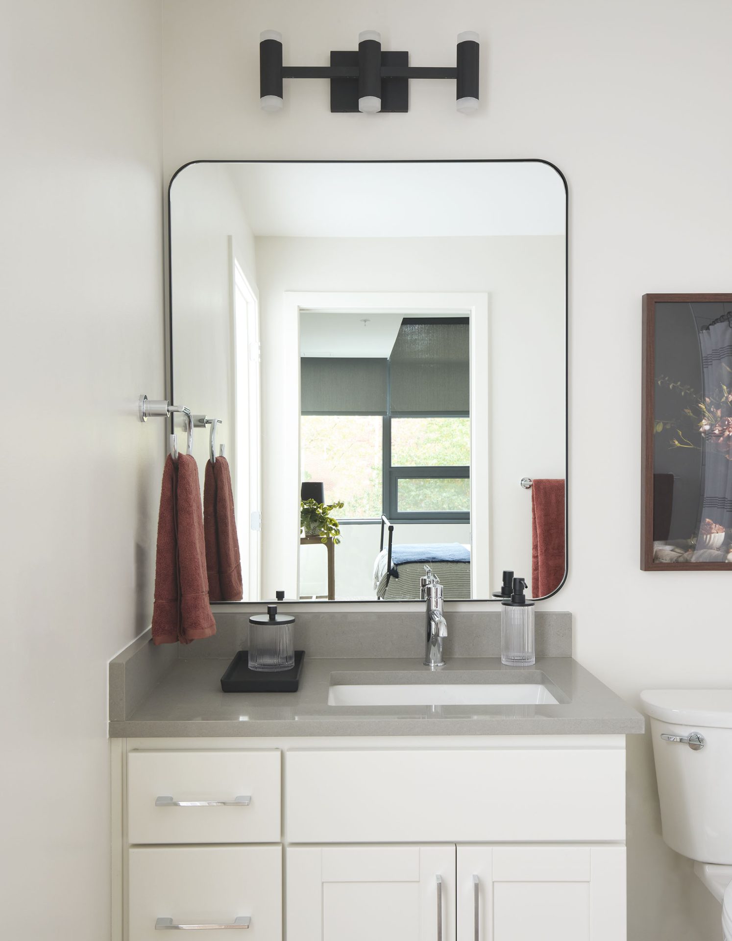 Framed vanity mirrors to ensure you look your best